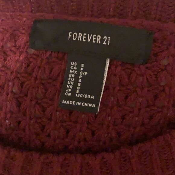 3for$20 oversized sweater burgundy small - Picture 4 of 4